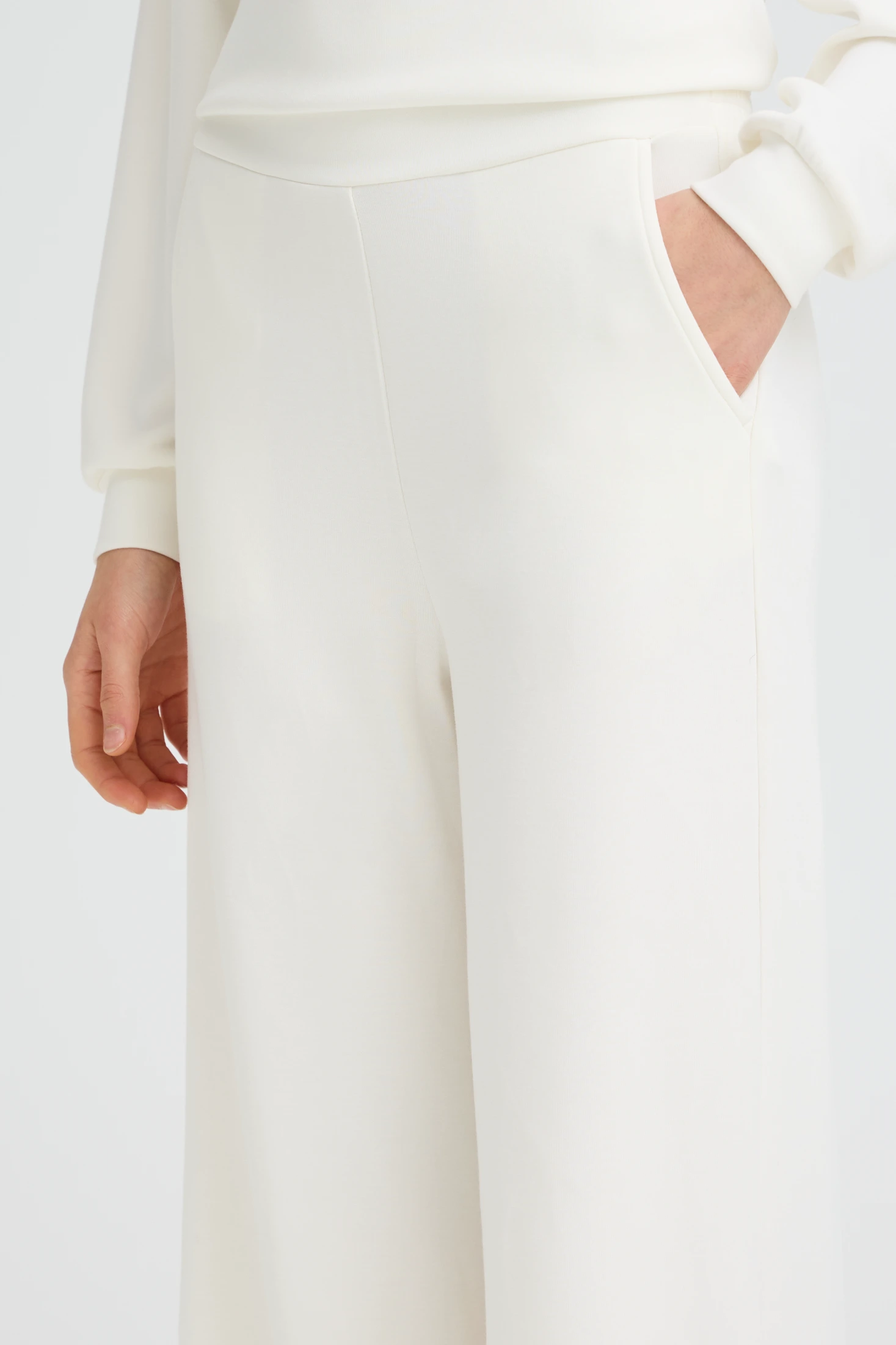 Παντελόνι casual σε ίσια γραμμή λευκό Whisper White - φωτογραφία 4