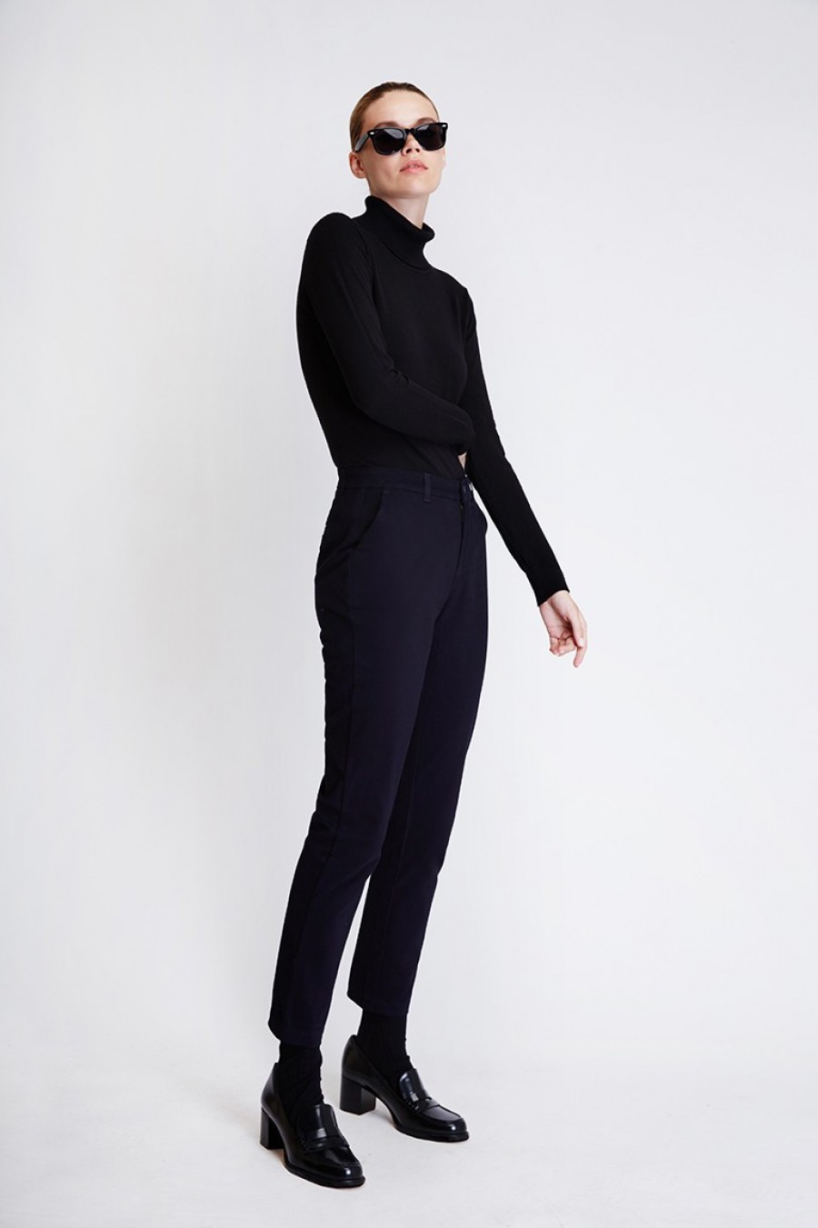 Sarah Lawrence παντελόνι high waist chino Μαύρο - φωτογραφία 2